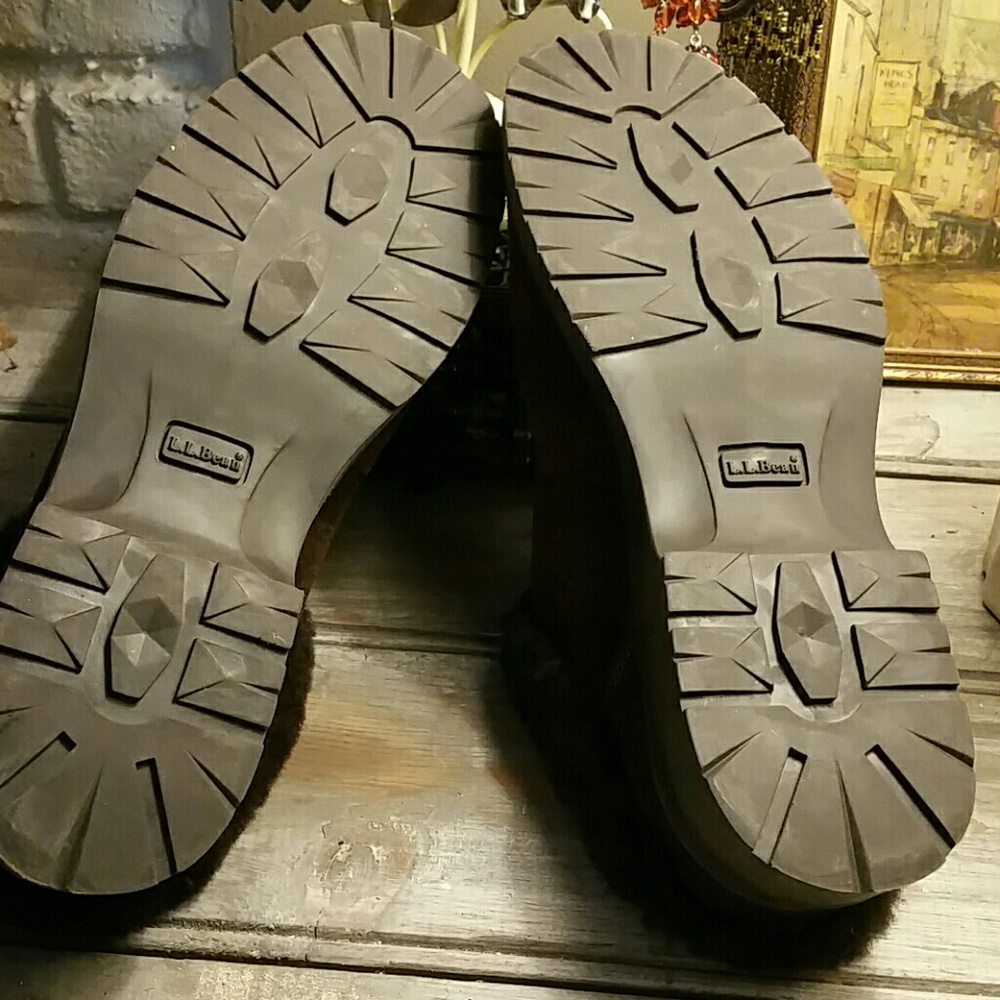 Awesome L.L.Bean Suede&Shearling Slippers.Euc! - image 3